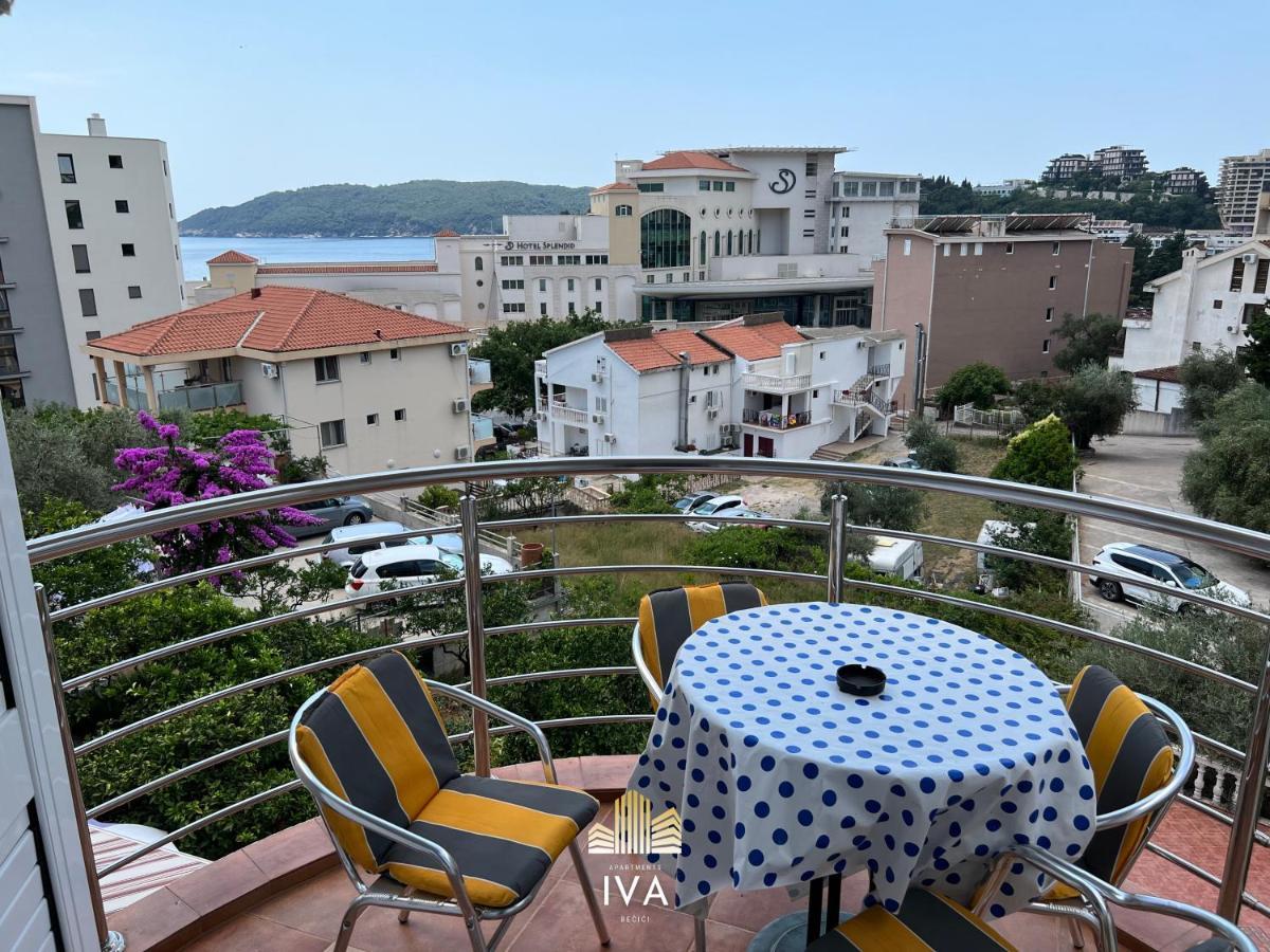Apartmani Iva Becici エクステリア 写真