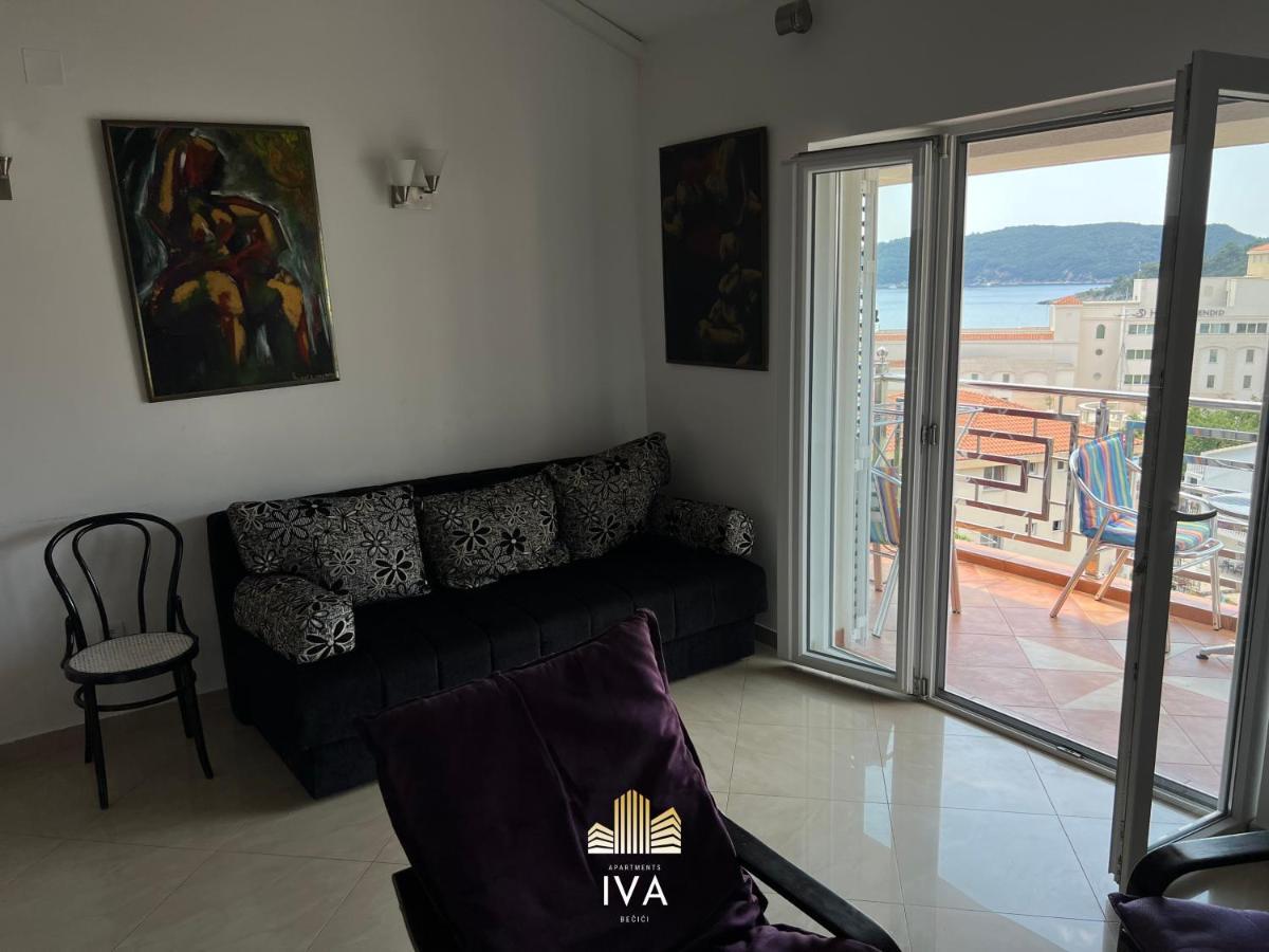 Apartmani Iva Becici エクステリア 写真