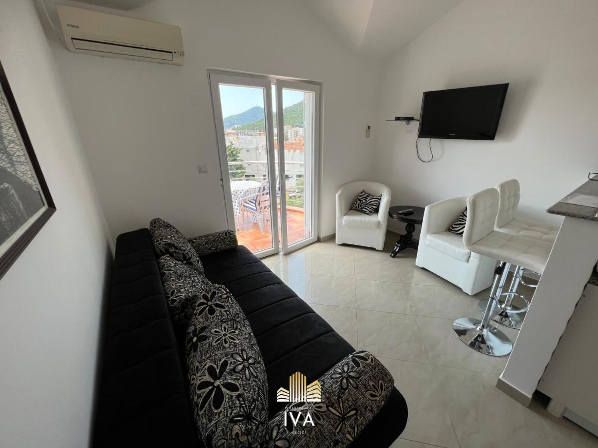 Apartmani Iva Becici エクステリア 写真