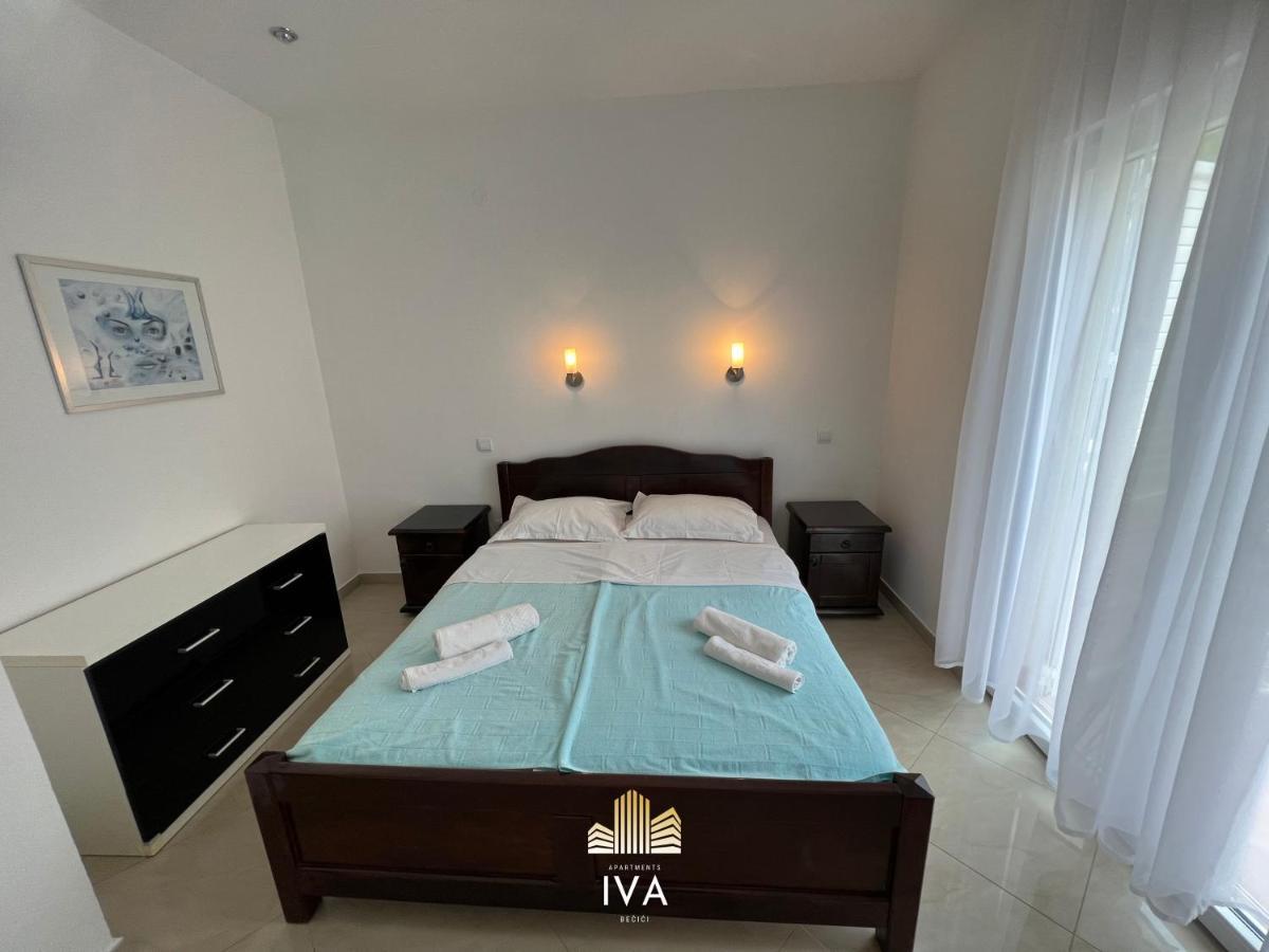 Apartmani Iva Becici エクステリア 写真