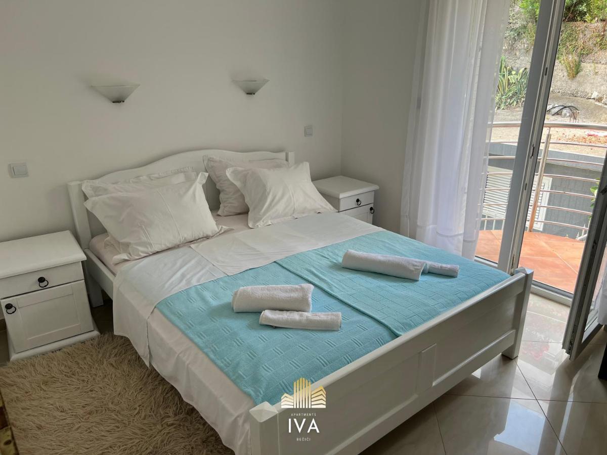Apartmani Iva Becici エクステリア 写真